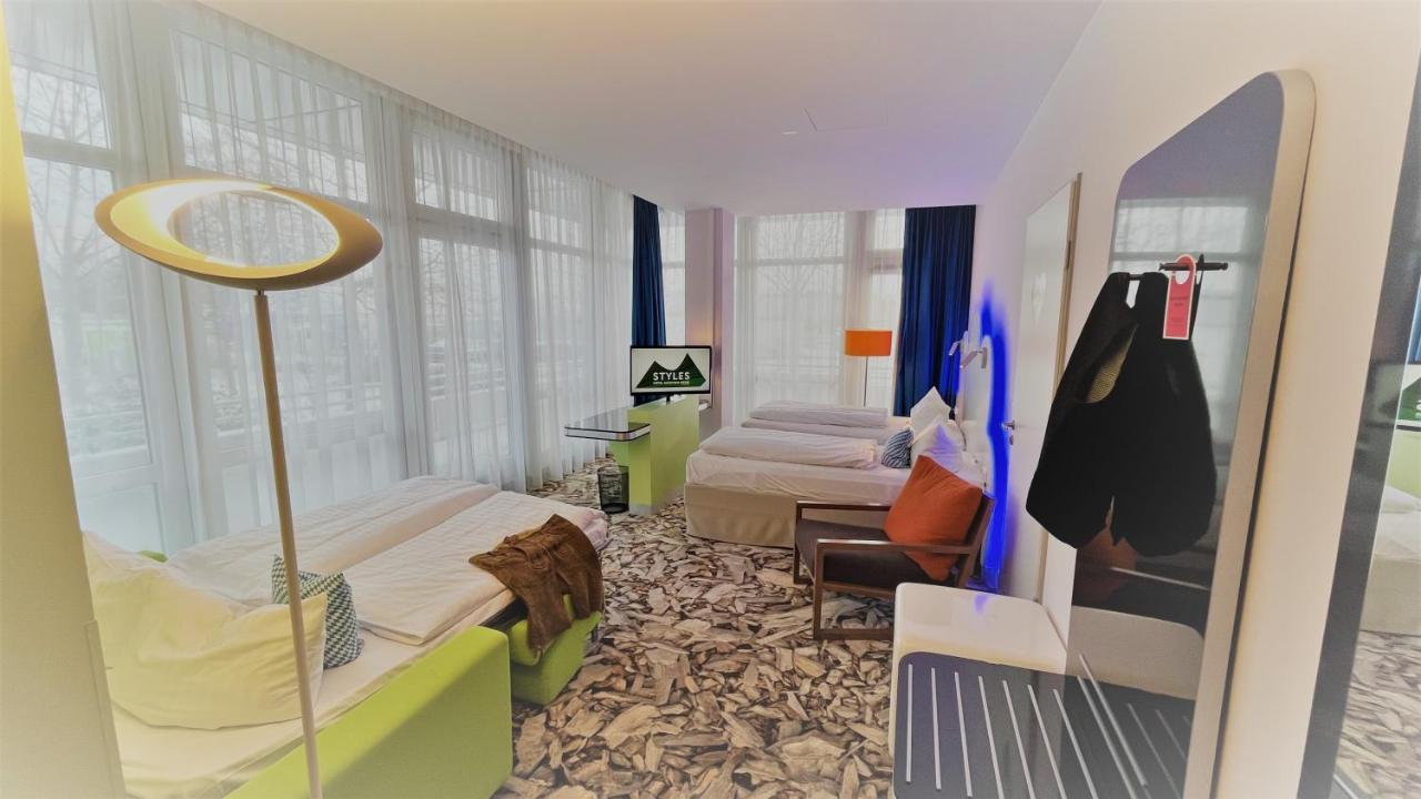Styles Hotel Muenchen Messe Exteriör bild